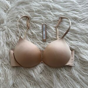 Skims Ultimate Push up Plunge Bra Sand Size 32C